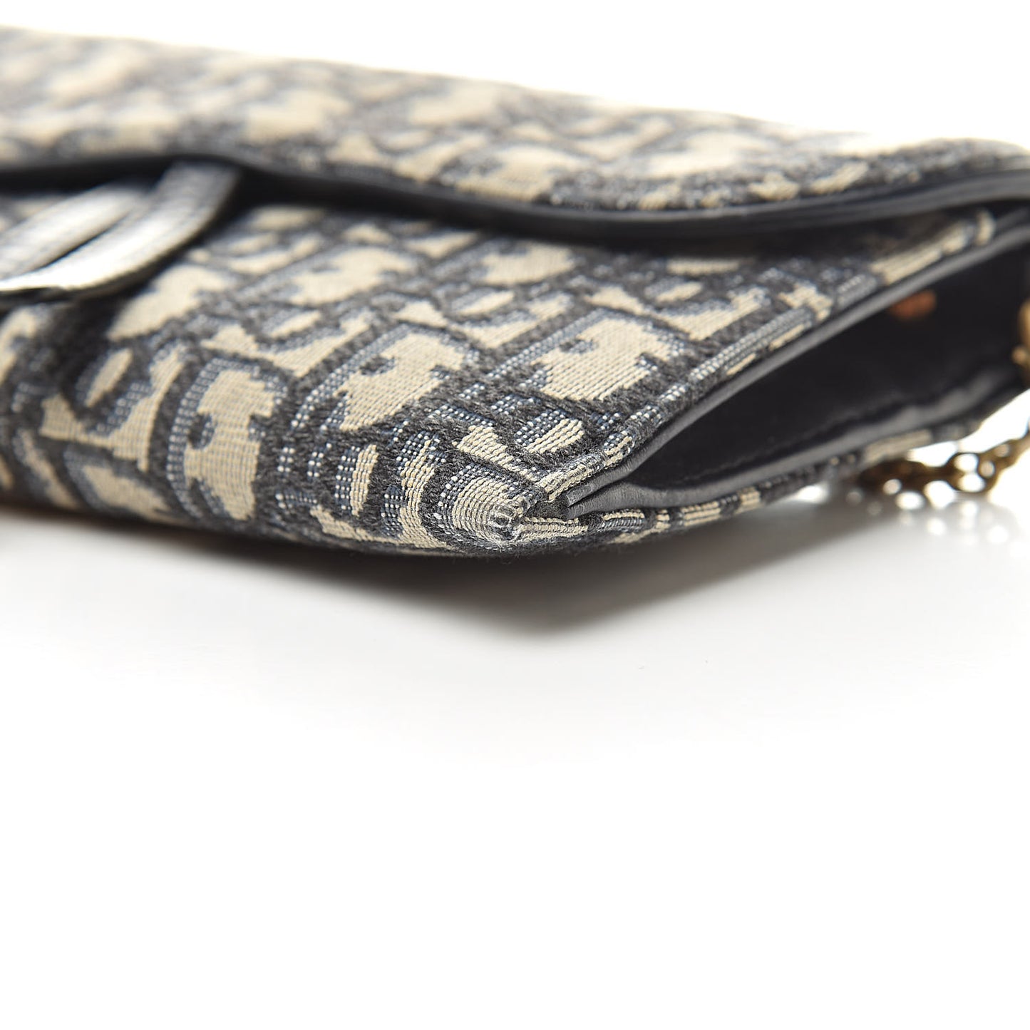 Oblique Saddle Chain Wallet Blue