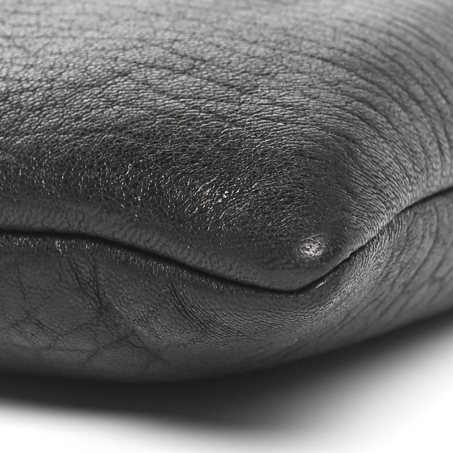 Lambskin Large Puffy Pouch Black