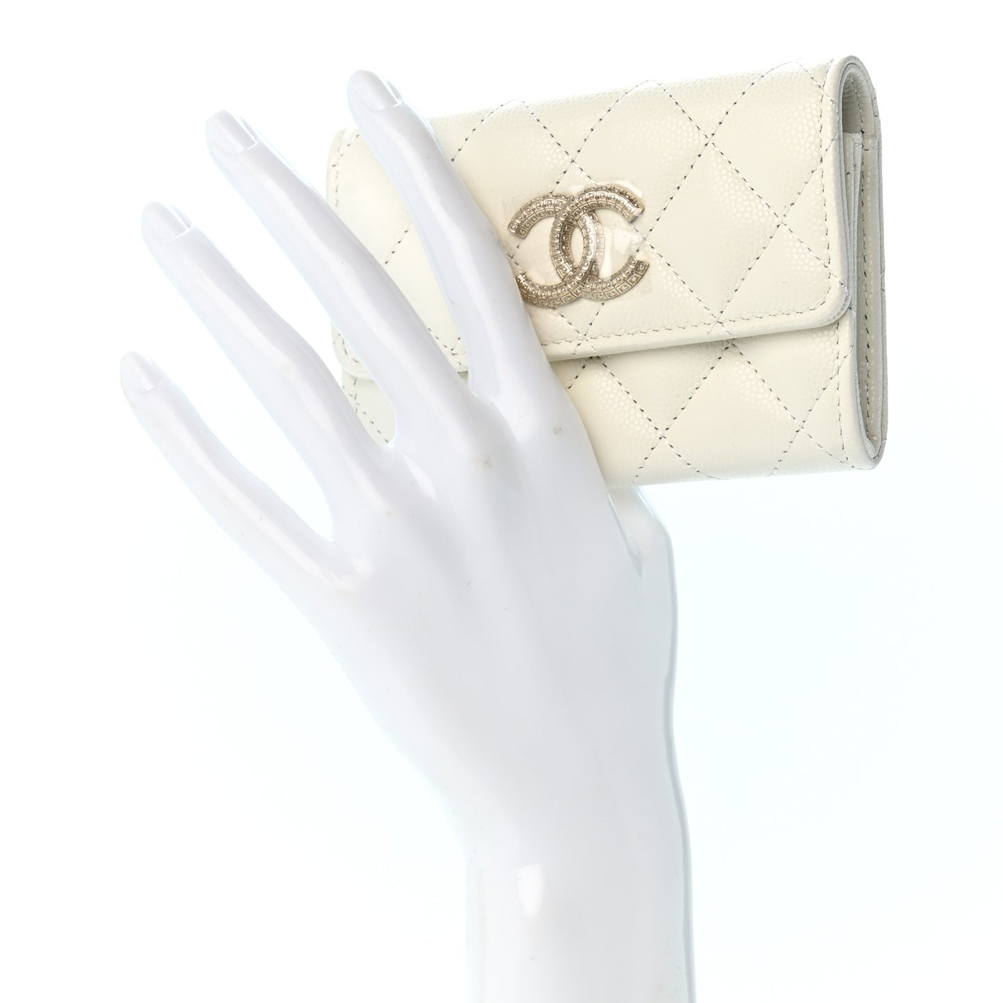 Caviar Quilted CC Glitter Flap Card Holder White
