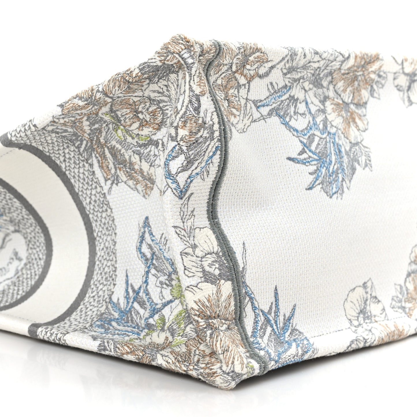 Canvas Embroidered Medium Rêve d'Infini Book Tote Multicolor
