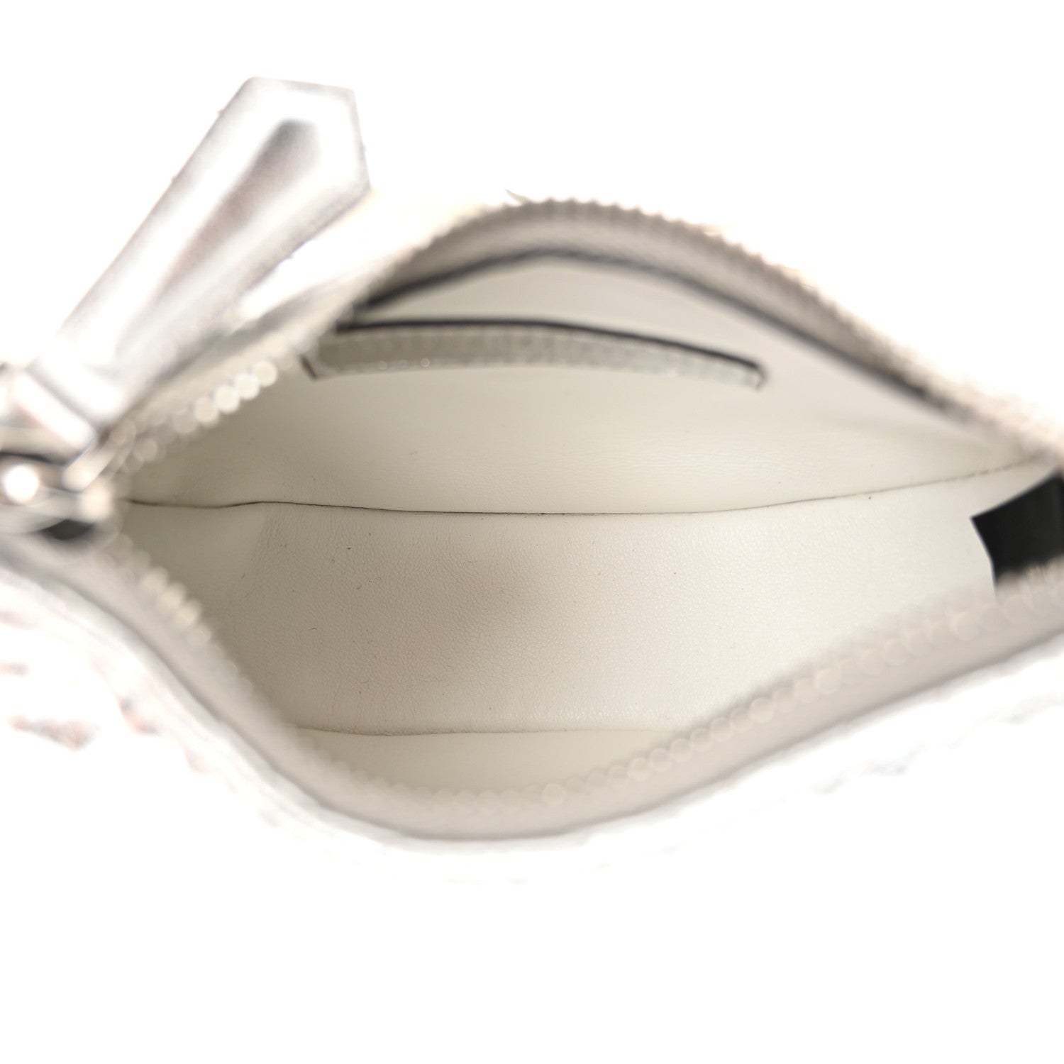 Fendi X MARC JACOBS Laminated Craquele Lambskin Nano Fendigraphy Hobo Charm Argento 5 of 11