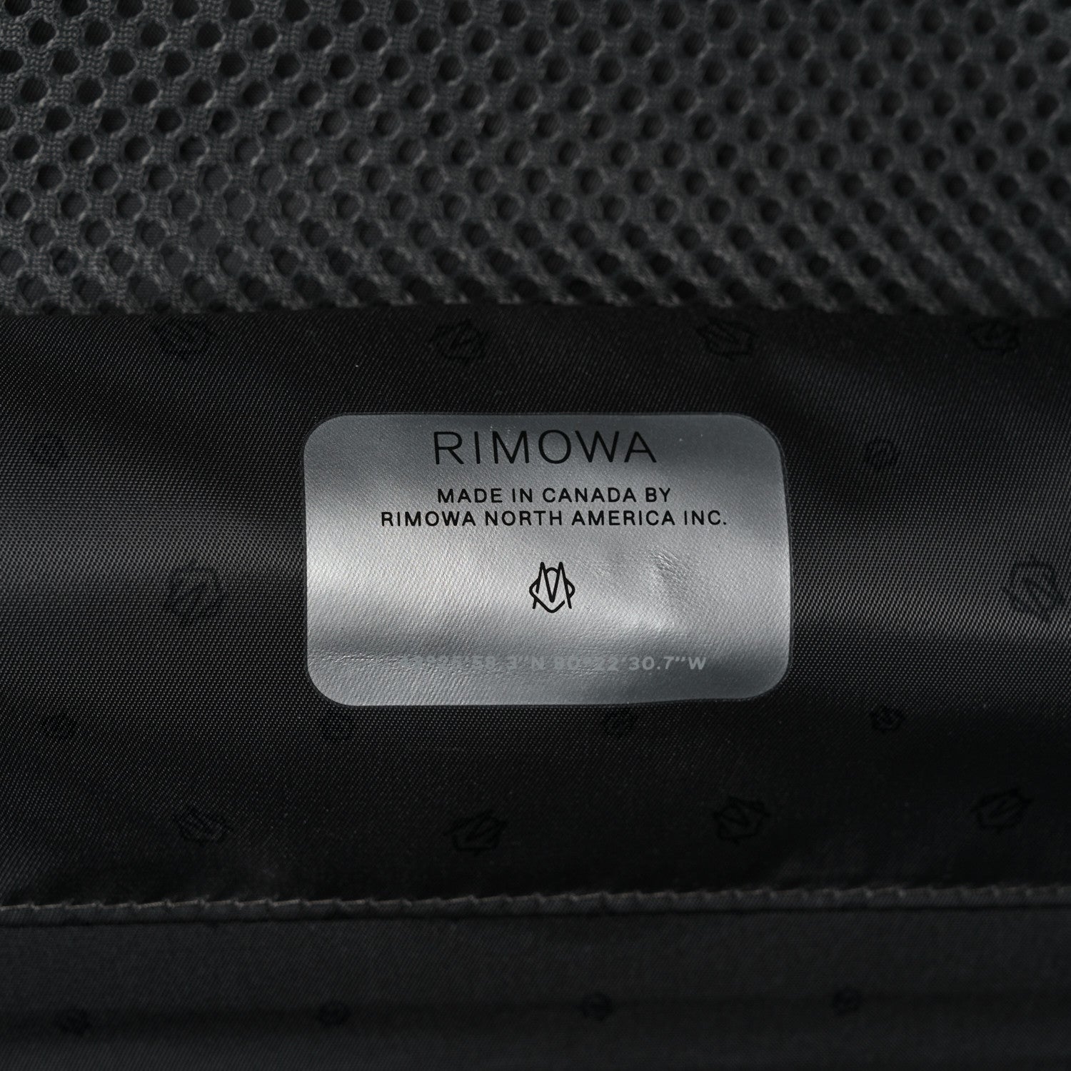 Rimowa Gloss Polycarbonate Essential Trunk Slate Grey 5 of 15