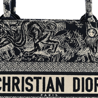 Christian Dior Canvas Embroidered Medium Dioriviera Toile De Jouy Reverse Book Tote Blue 8 of 11