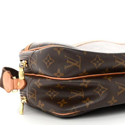 Louis Vuitton Monogram Reporter PM 9 of 10