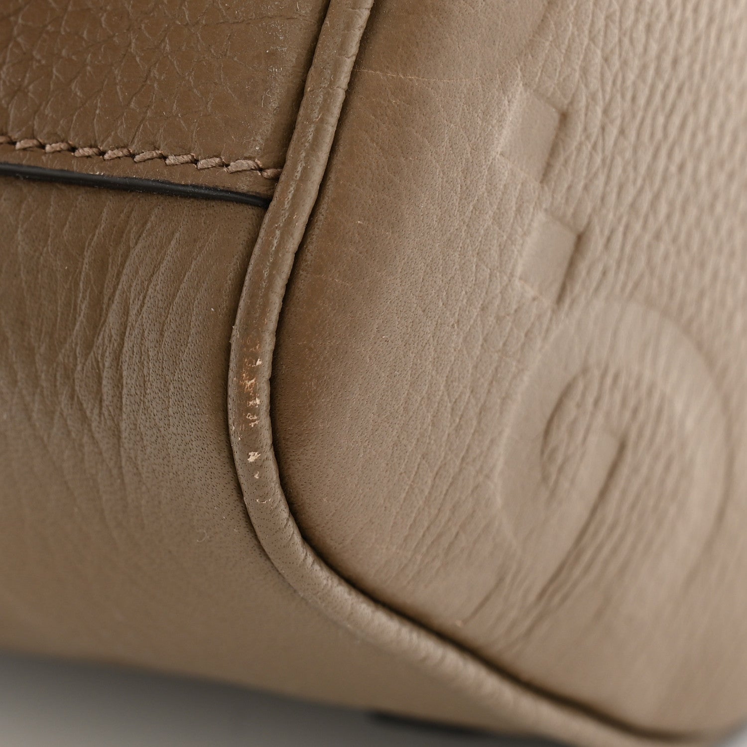 Gucci Piuma Calfskin Jumbo GG Embossed Small Toiletry Case Good Taupe 9 of 9