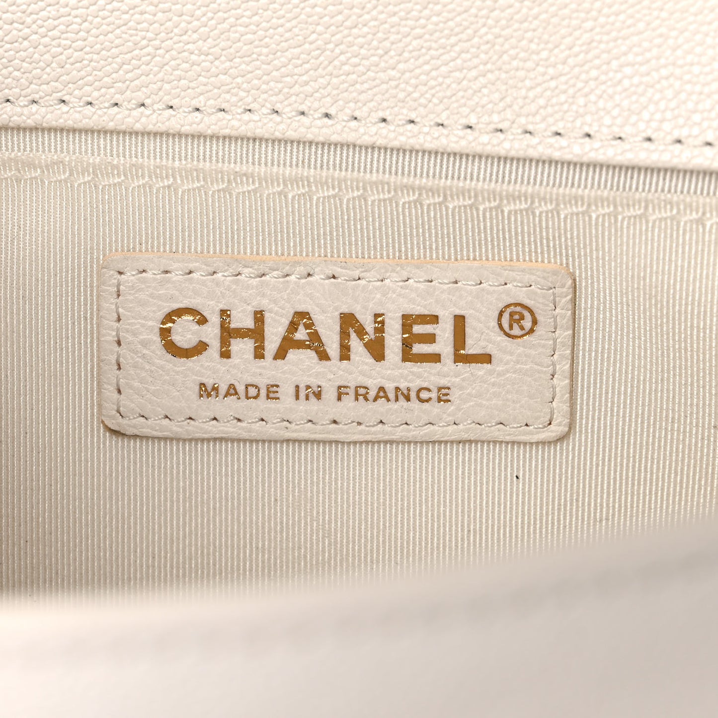 Caviar Chevron Quilted Medium Boy Flap White
