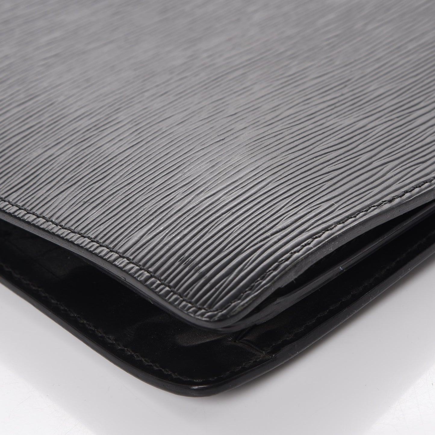 Epi Serviette Fermoir Briefcase Black