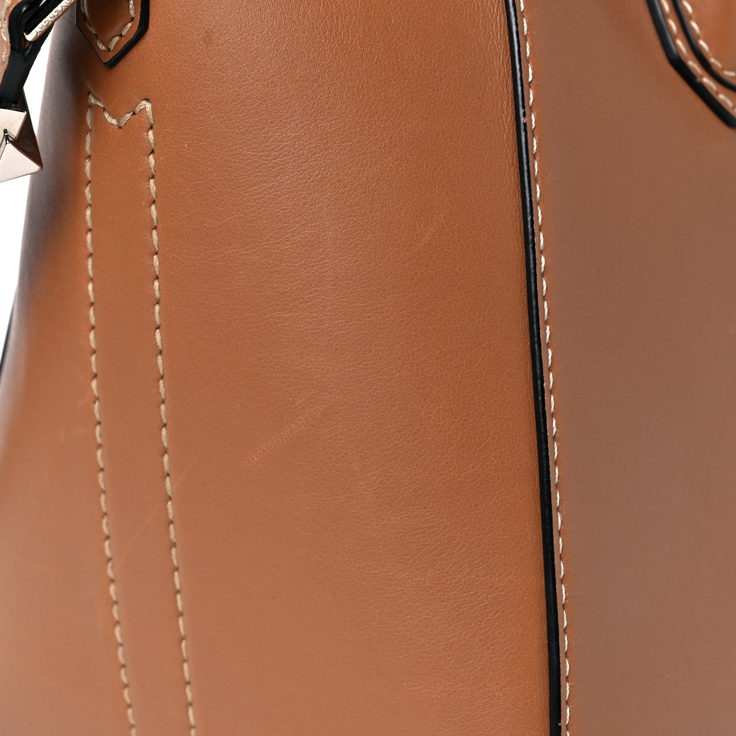 Calfskin Contrast Topstitch Medium Antigona Cognac