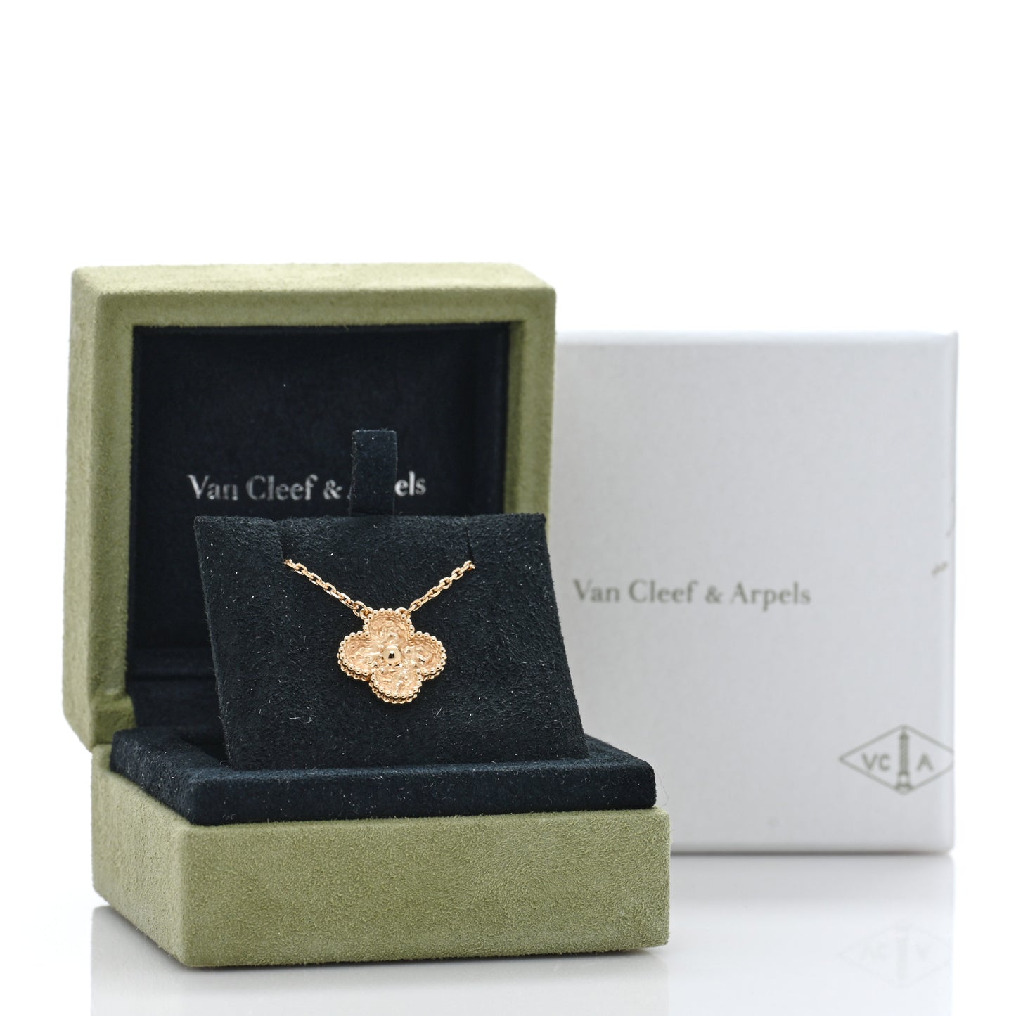 18K Yellow Gold Vintage Alhambra Pendant Necklace