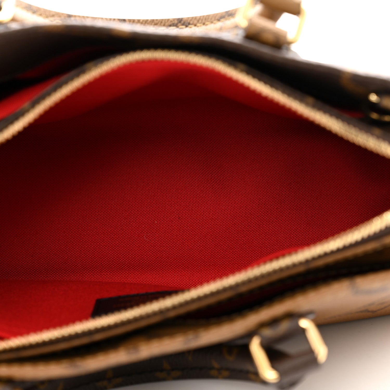 Louis Vuitton Reverse Monogram Giant OnTheGo East West 5 of 11