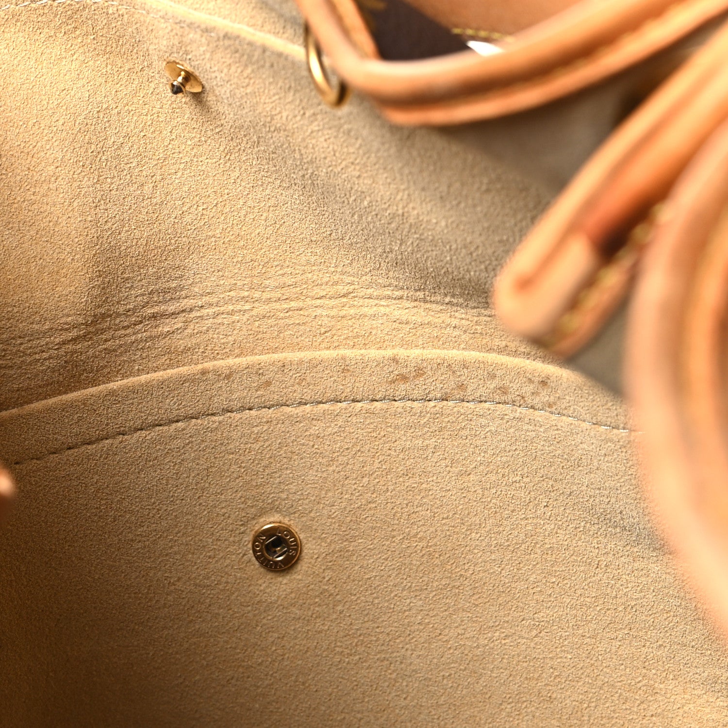 Louis Vuitton Monogram Galliera GM 6 of 12