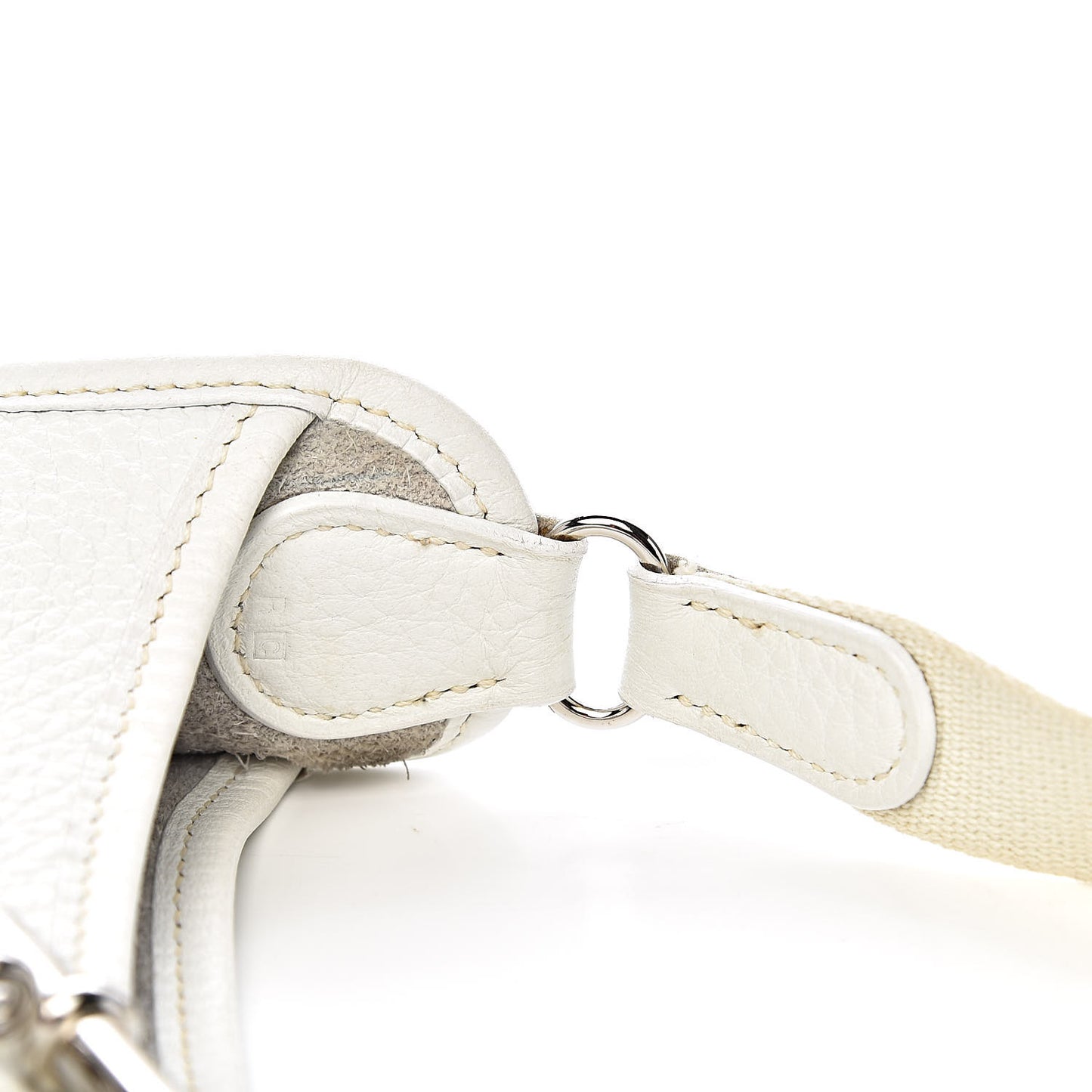Taurillon Clemence Vespa PM White