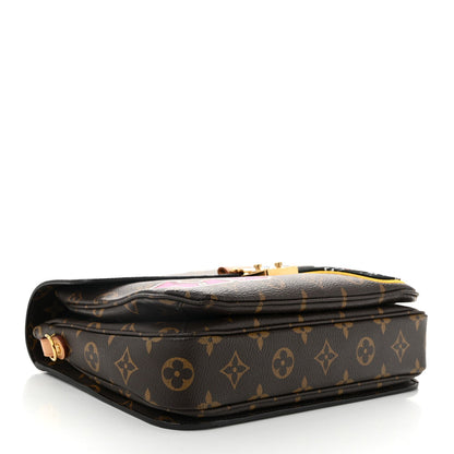 Louis Vuitton Monogram Patches Pochette Metis 4 of 10