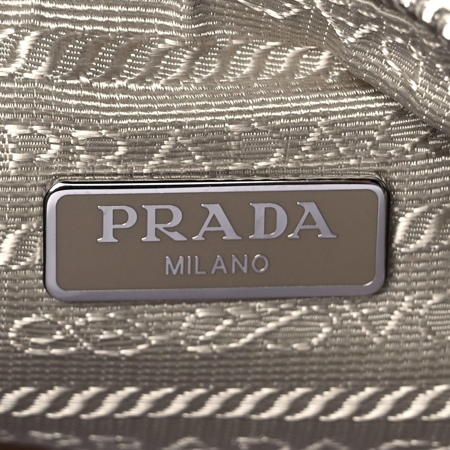 Nylon Re-Edition 2005 Shoulder Bag Deserto