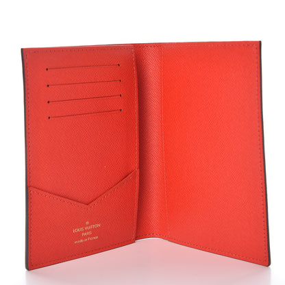 Louis Vuitton Monogram 2018 Christmas Animation Passport Cover 5 of 6