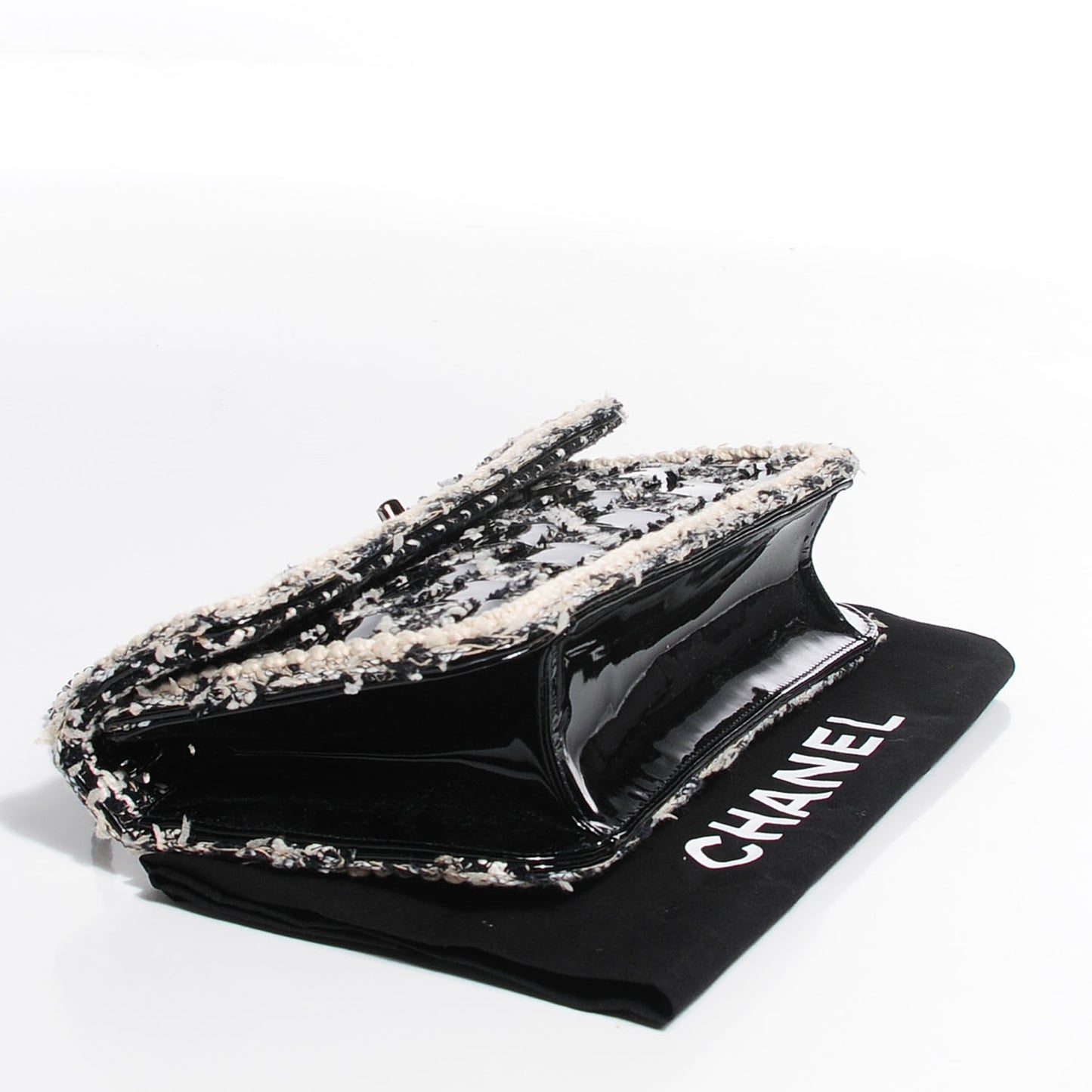 Tweed Vinyl Woven Medium Single Flap Black White