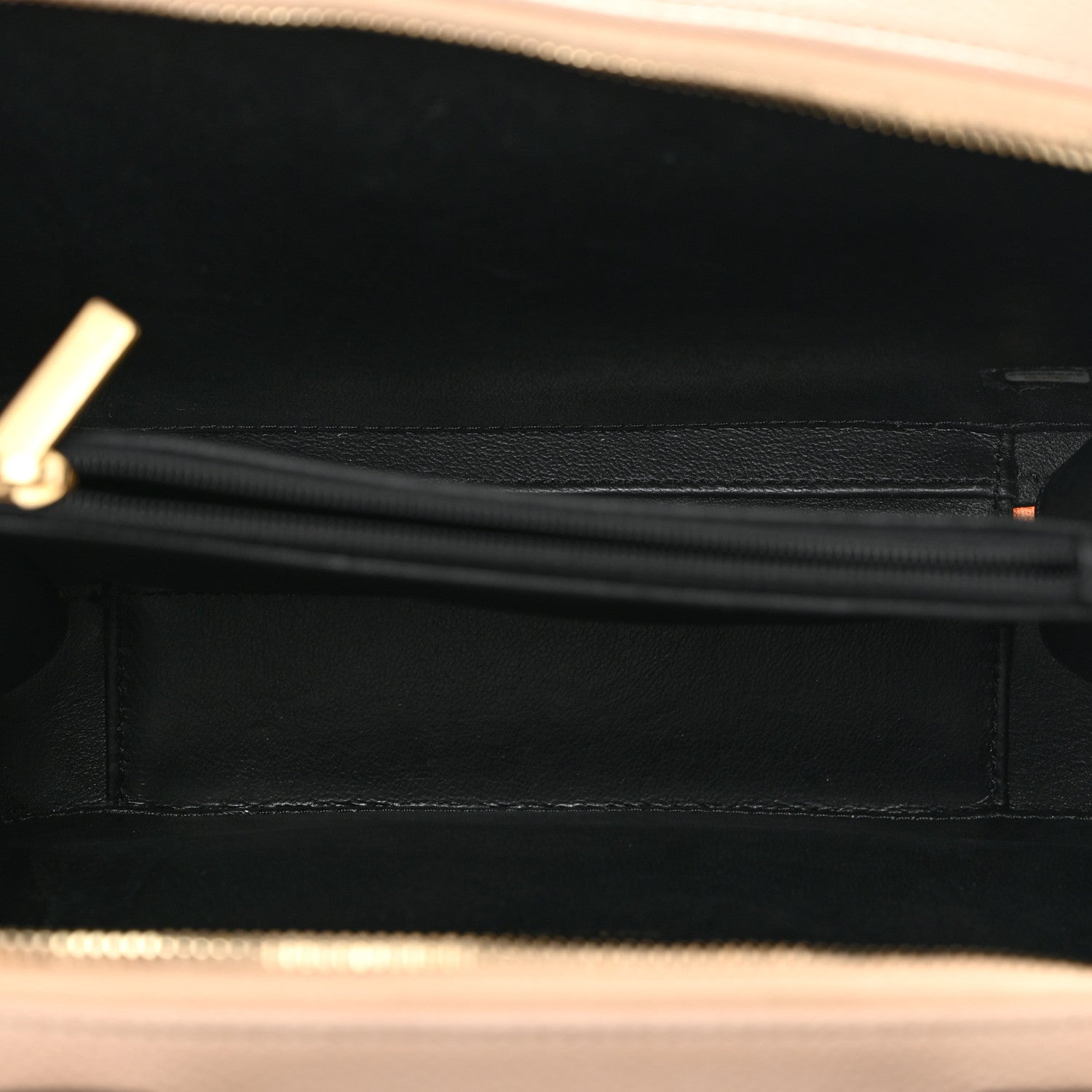 Chanel Caviar Quilted Medium CC Filigree Vanity Case Beige Black 5 of 10