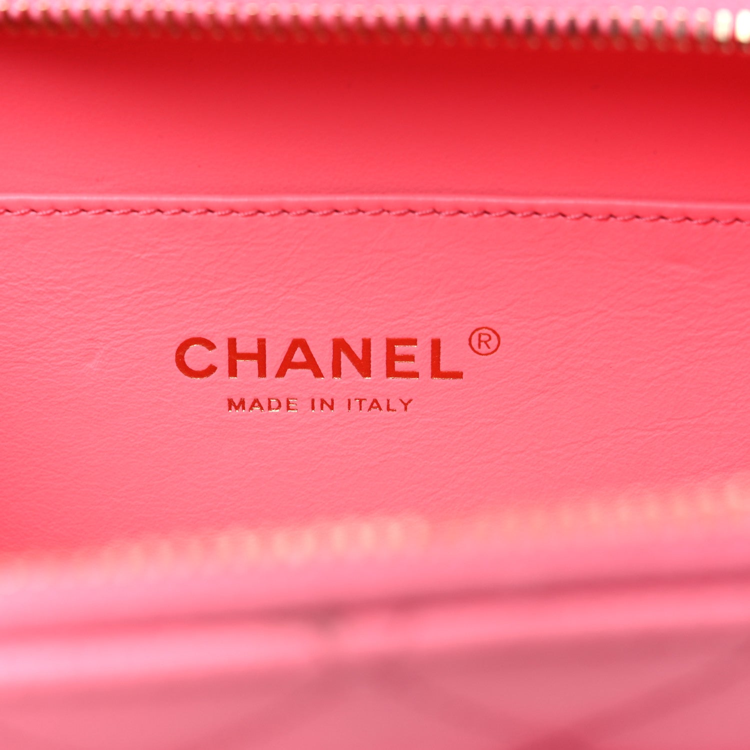 Chanel Caviar Quilted Pick Me Up Mini Vanity Case 7 of 17