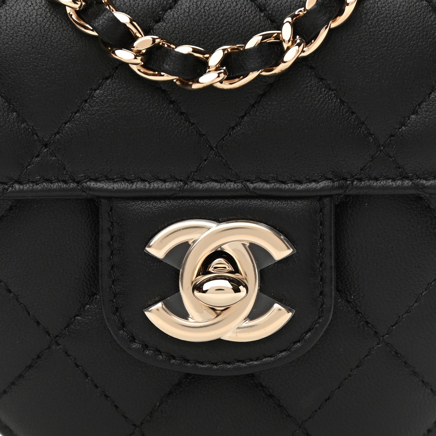 Lambskin Quilted CC In Love Heart Clutch With Chain Black