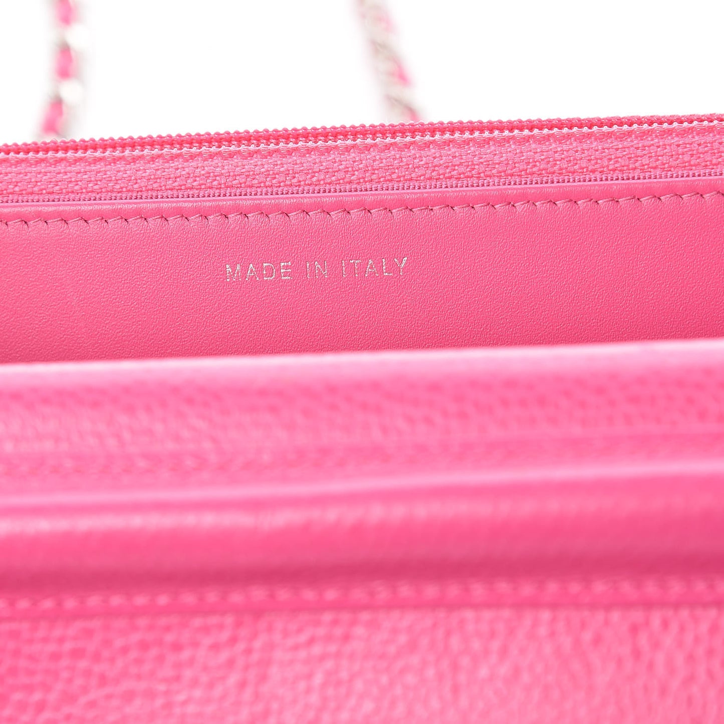 Caviar Quilted Wallet on Chain WOC Pink
