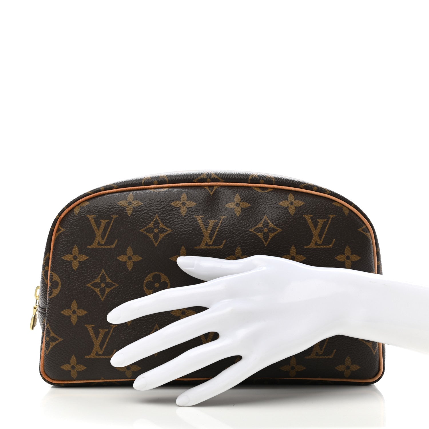 Louis Vuitton Monogram Toiletry Bag 25 3 of 11