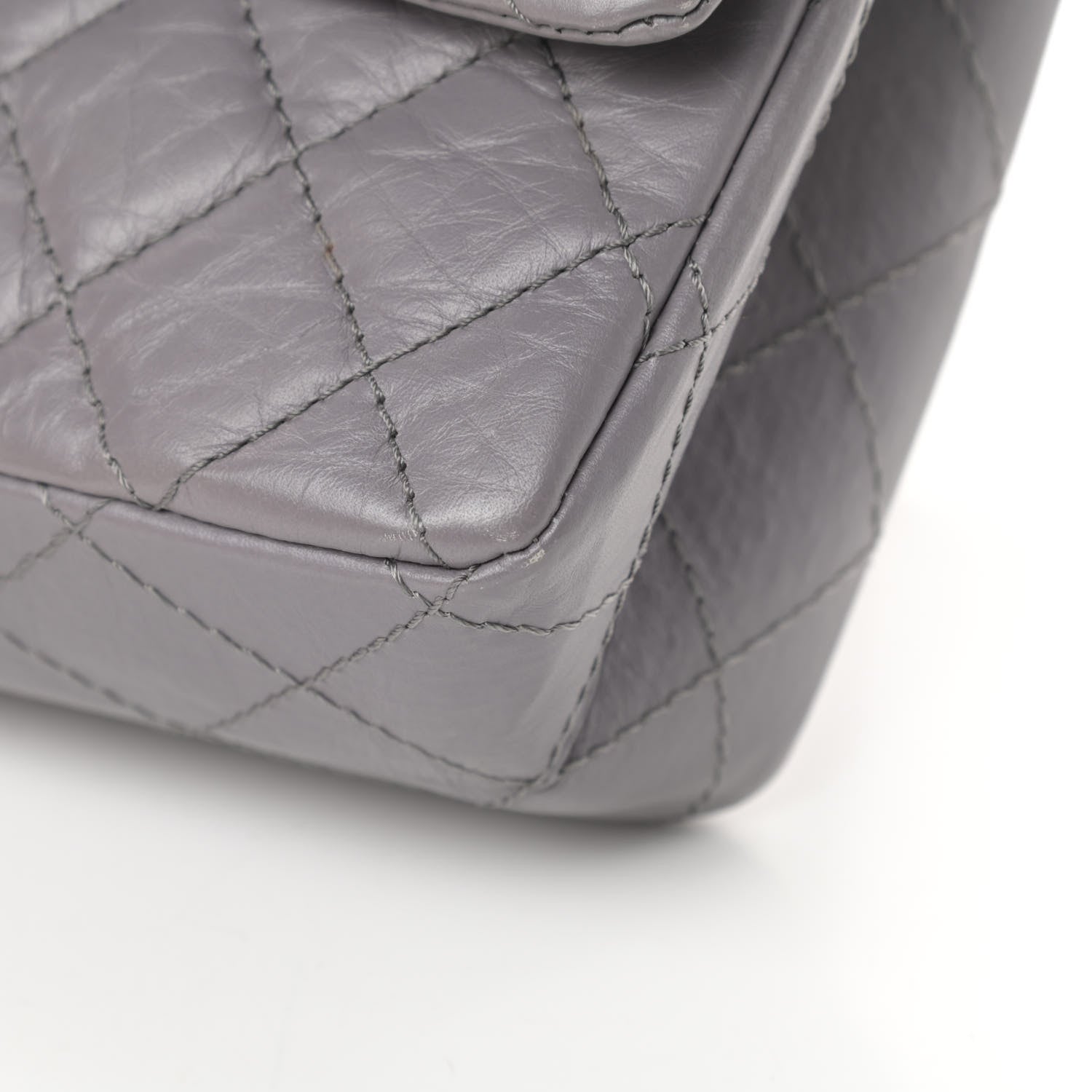 Chanel Aged Calfskin Quilted 2.55 Reissue 226 Flap Grey 11 of 18