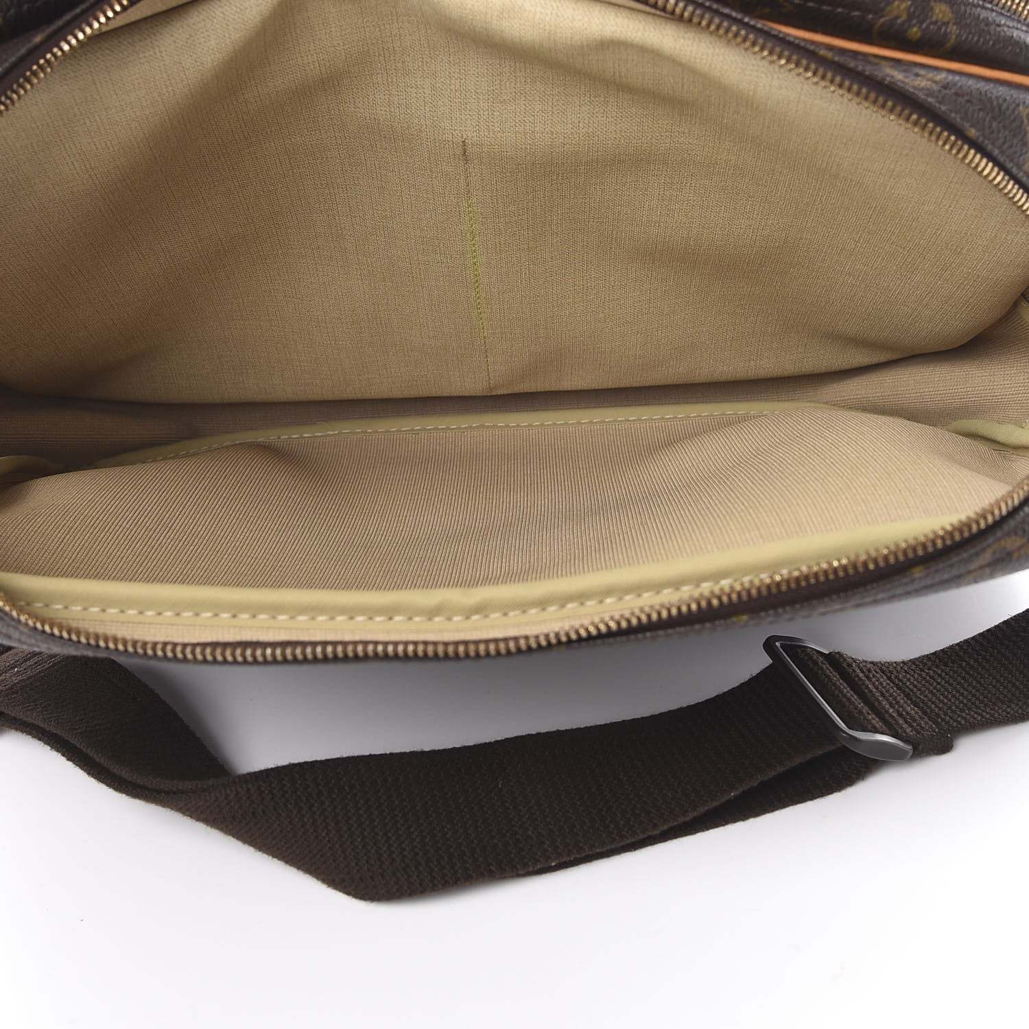 Louis Vuitton Monogram Reporter GM 6 of 20