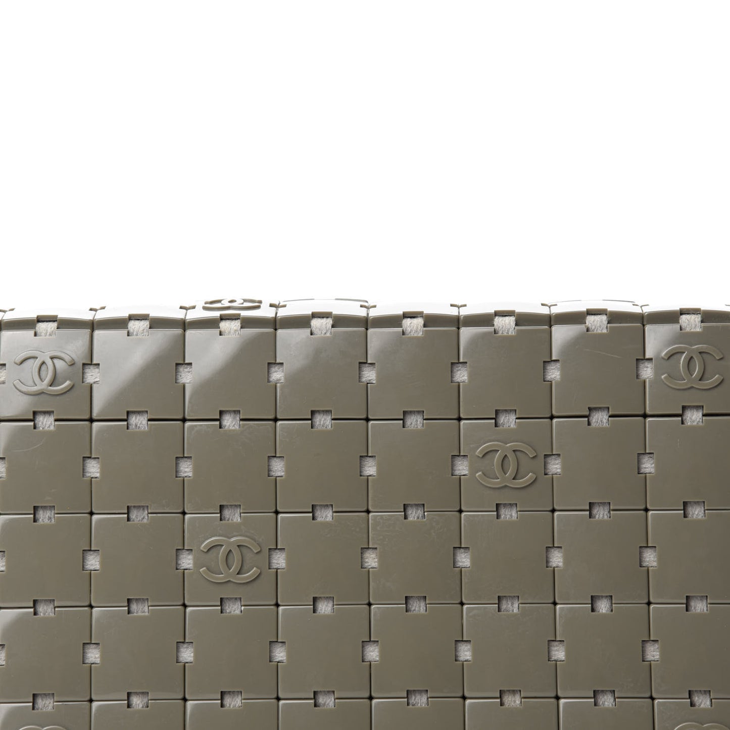 Tweed Resin Tile Flap Green