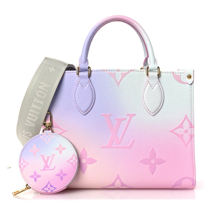 Louis Vuitton Monogram Giant Spring In The City Onthego PM Sunrise Pastel 3 of 10