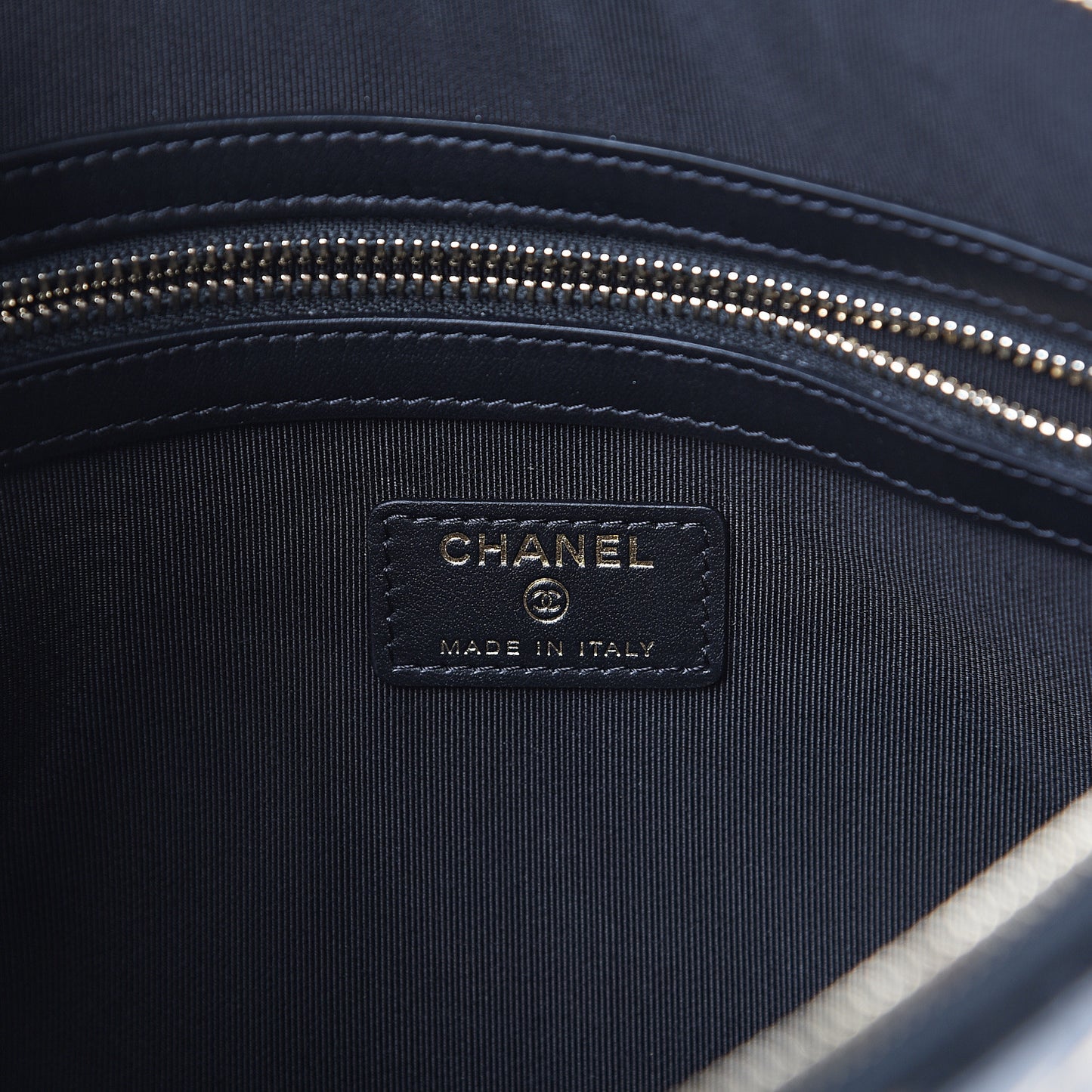 Calfskin Crocodile Embossed Graffiti 2.55 Medium Cocodile Reissue Cosmetic Case Black Gold