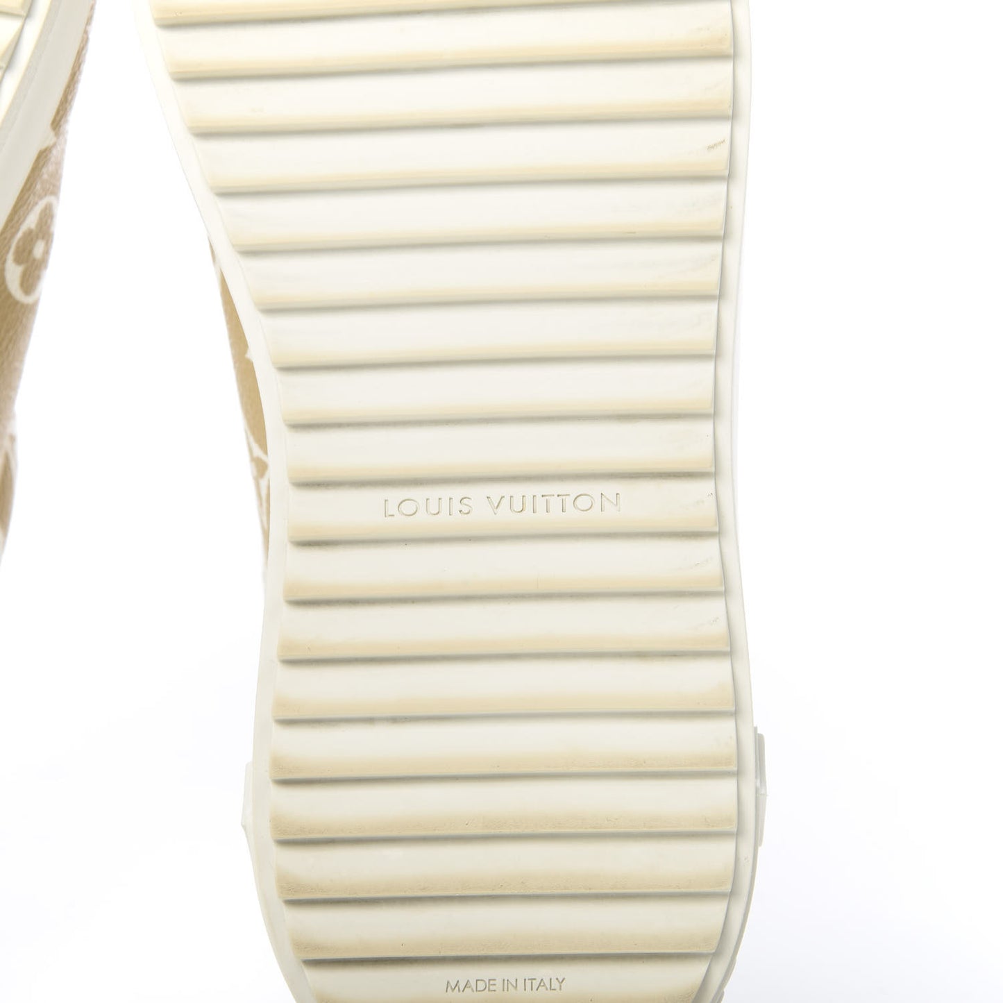 Monogram Giant Time Out Sneakers 41 Kaki White Beige