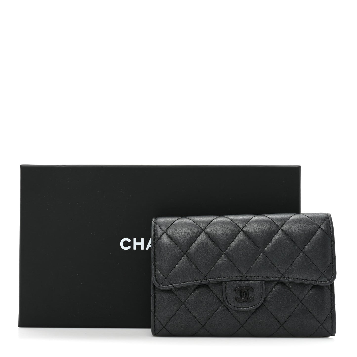 Lambskin Quilted Medium Flap Wallet So Black