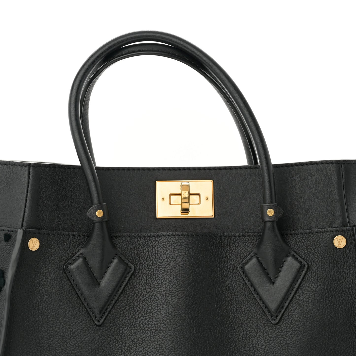 Calfskin Monogram Tufting On My Side Black