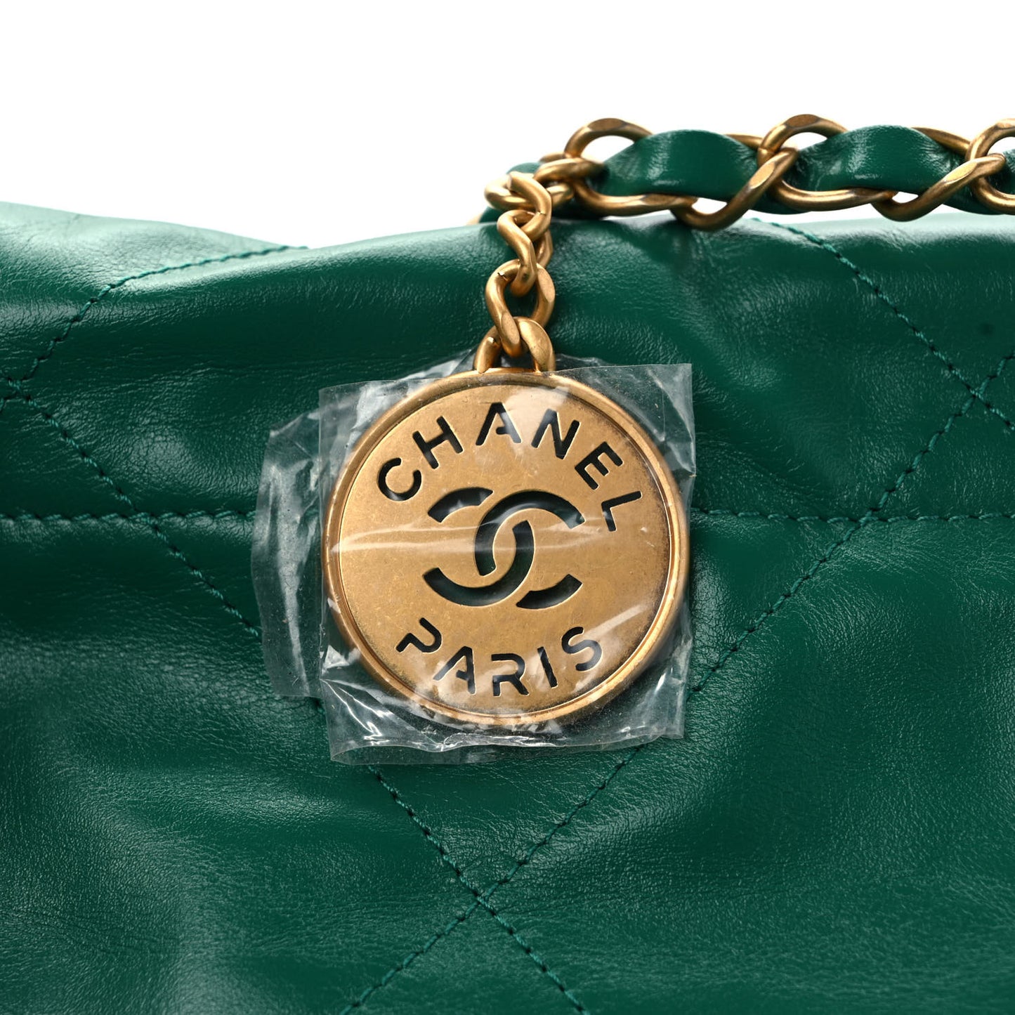 Shiny Calfskin Quilted Small Chanel 22 Green