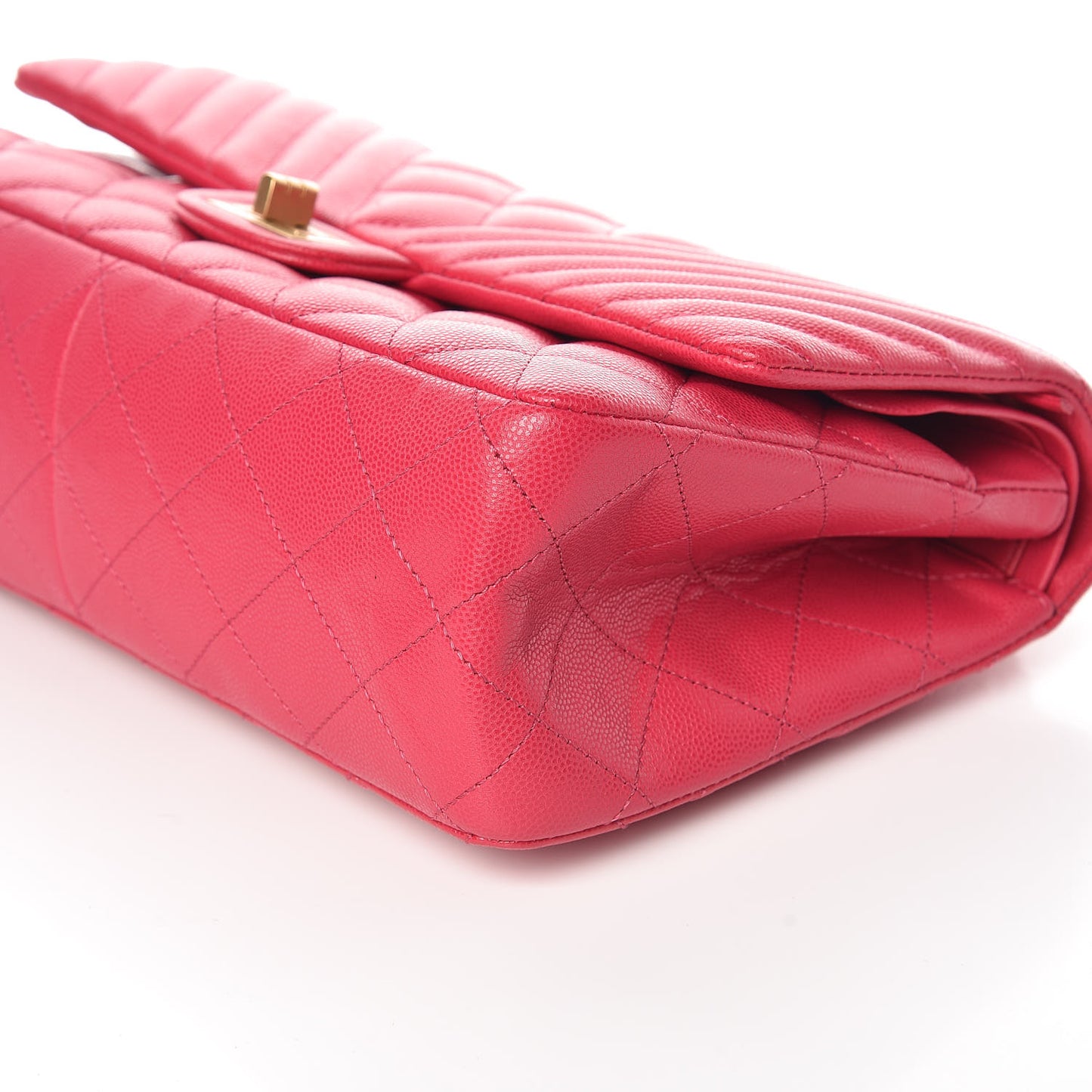 Caviar Chevron Quilted 2.55 Reissue 226 Flap Fuchsia