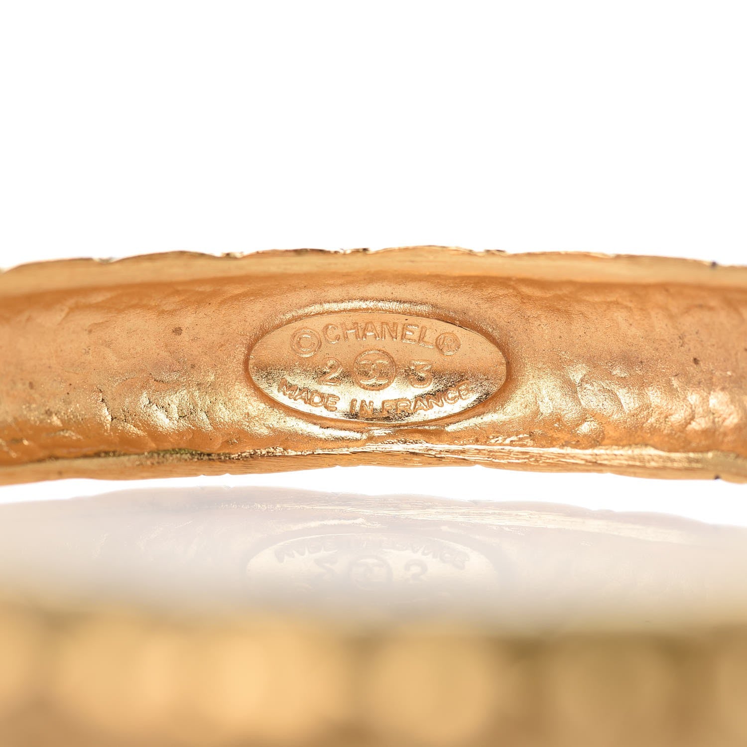 Chanel CC Bangle Gold 5 of 6