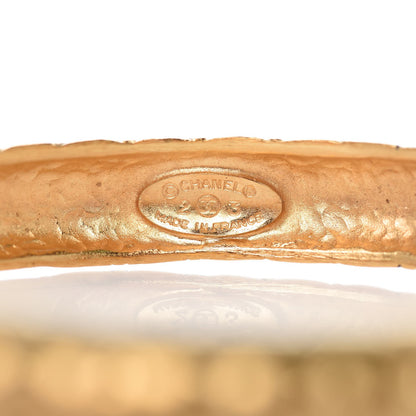 Chanel CC Bangle Gold 5 of 6