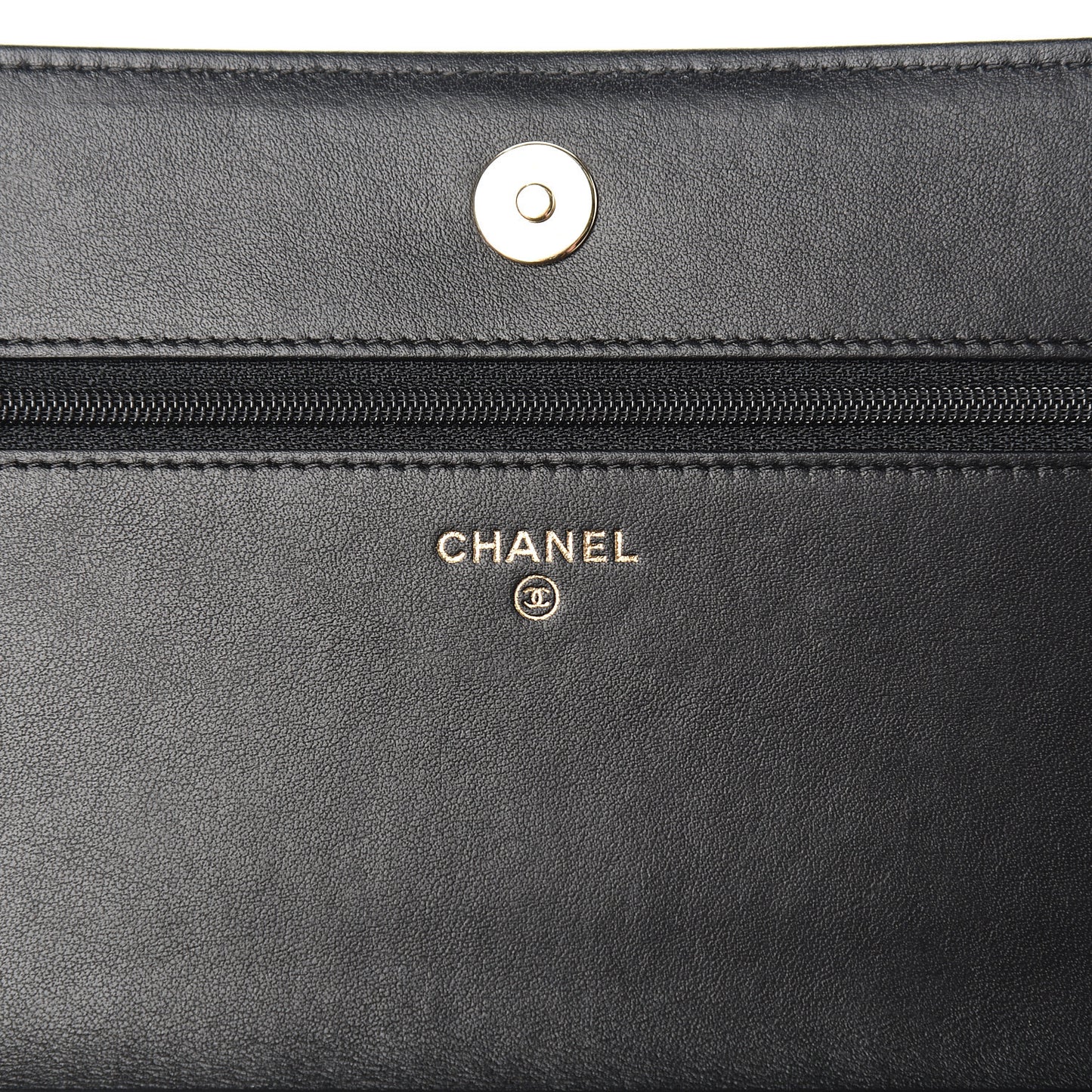 Caviar Quilted Boy Wallet On Chain WOC Black