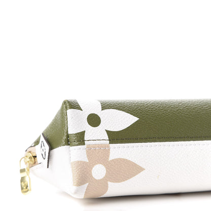 Louis Vuitton Monogram Giant Cosmetic Pouch Kaki 5 of 9