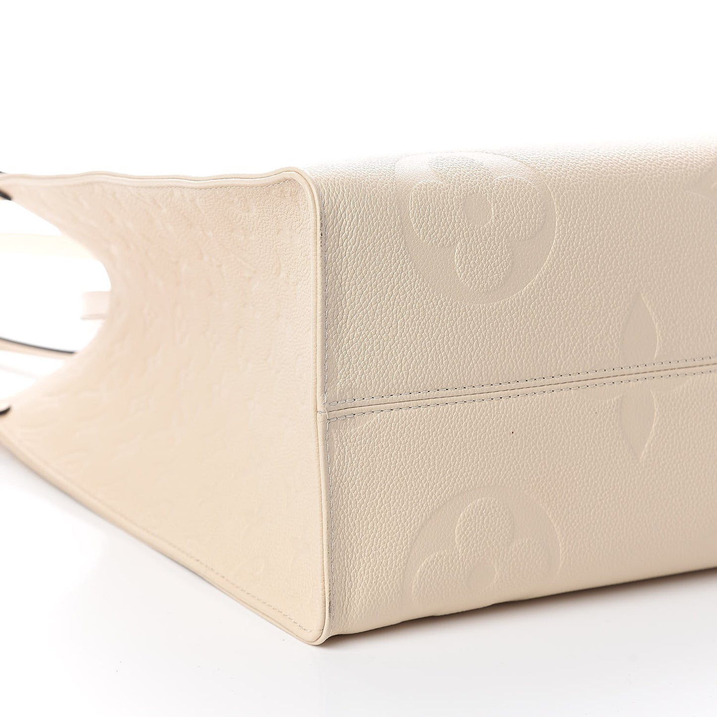 Empreinte Monogram Giant Onthego GM Creme
