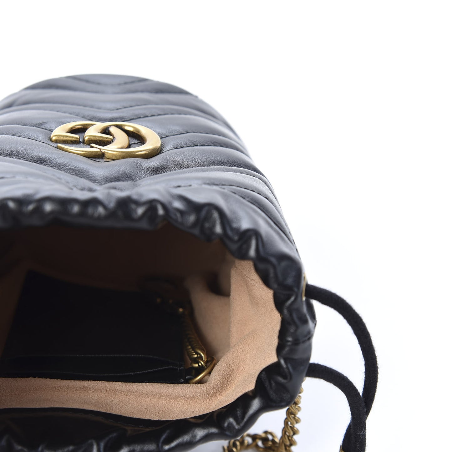 Calfskin Matelasse Mini GG Marmont 2.0 Bucket Bag Black