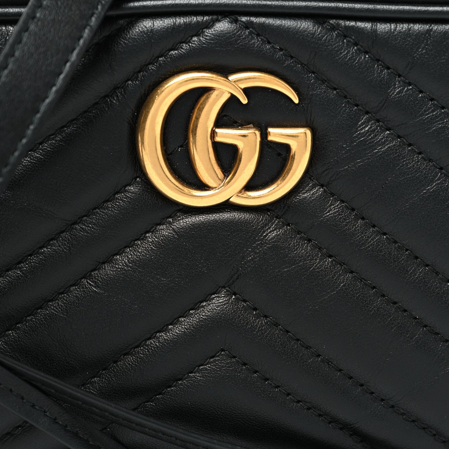 Calfskin Matelasse Mini GG Marmont Chain Shoulder Bag Black
