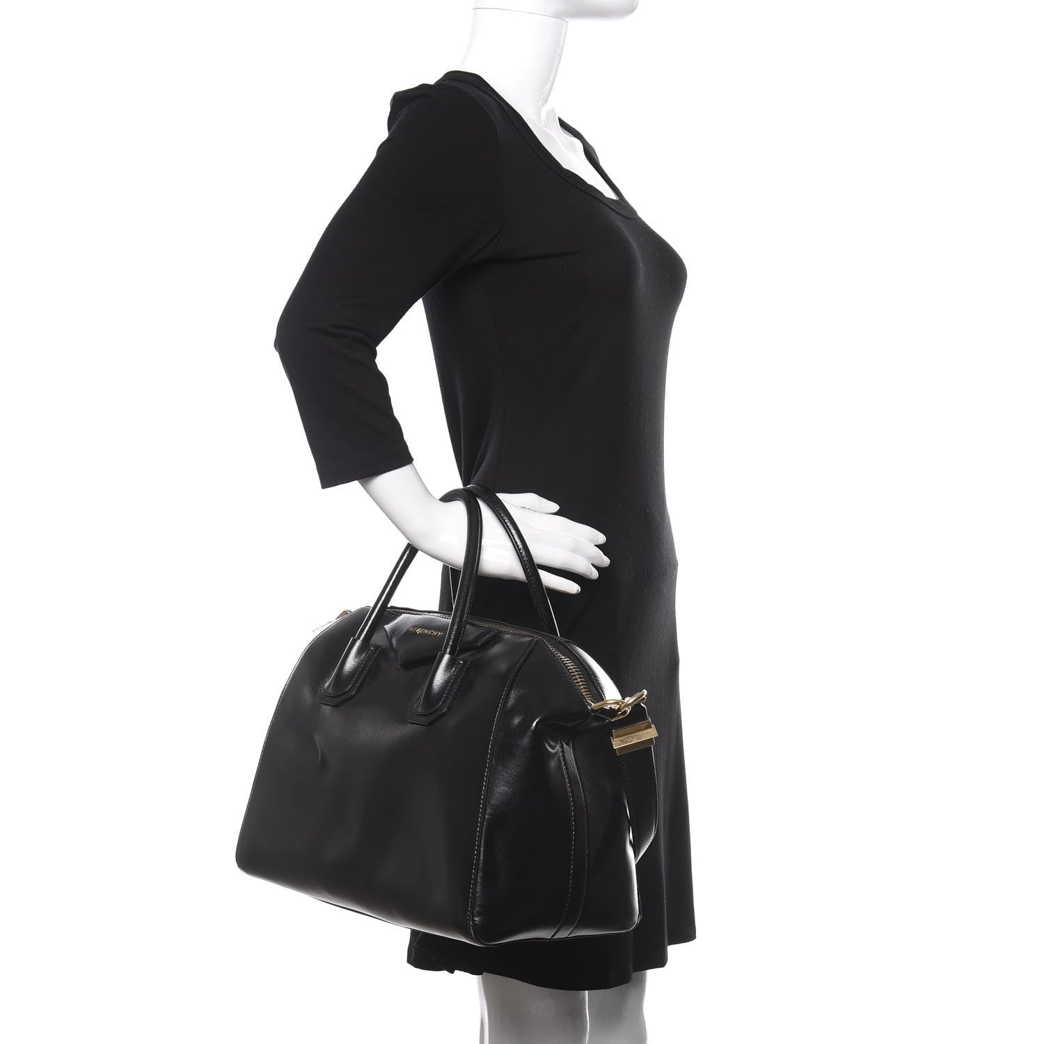 Givenchy Shiny Lord Calfskin Medium Antigona Black 3 of 19