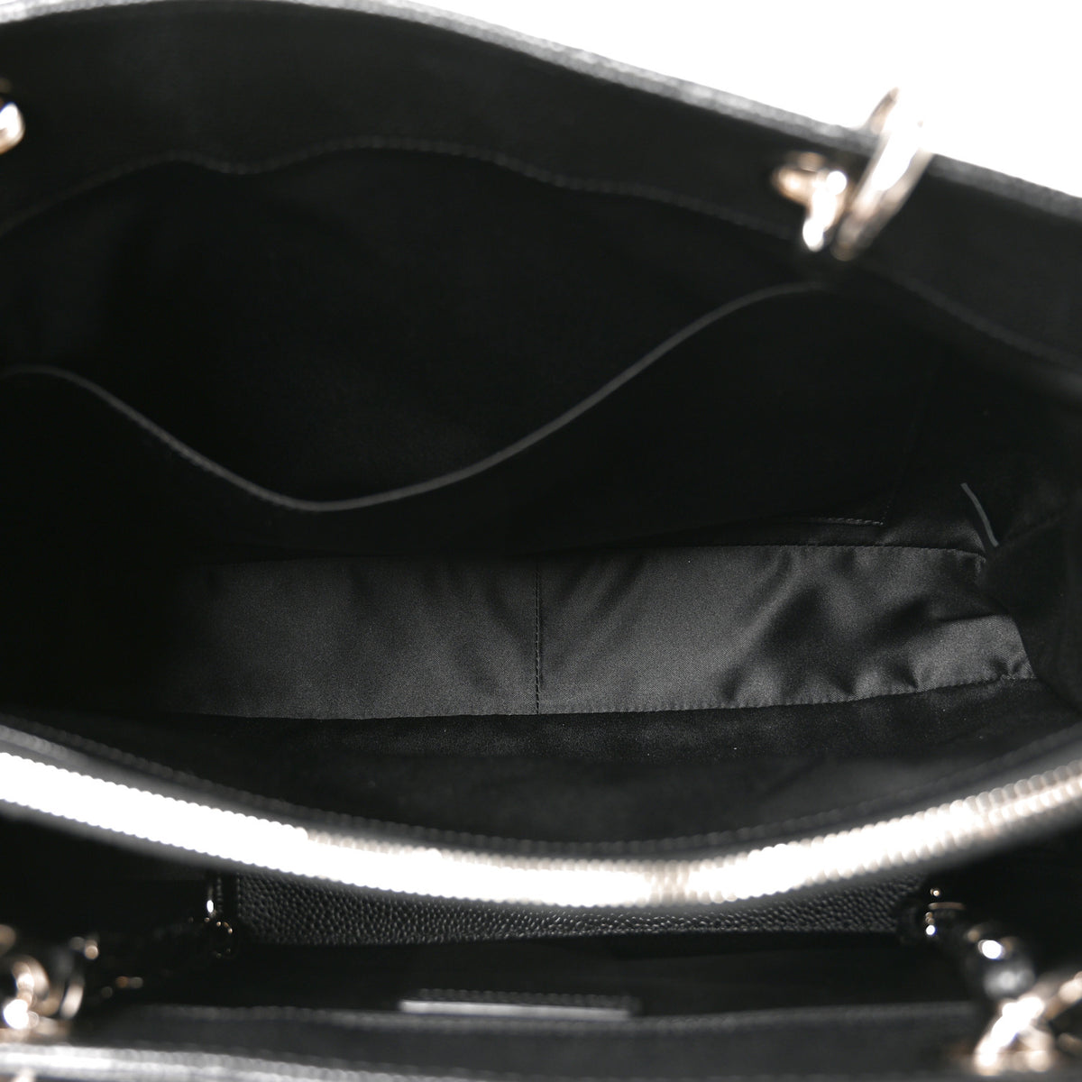 Caviar Quilted Grand Shopping Tote GST Black