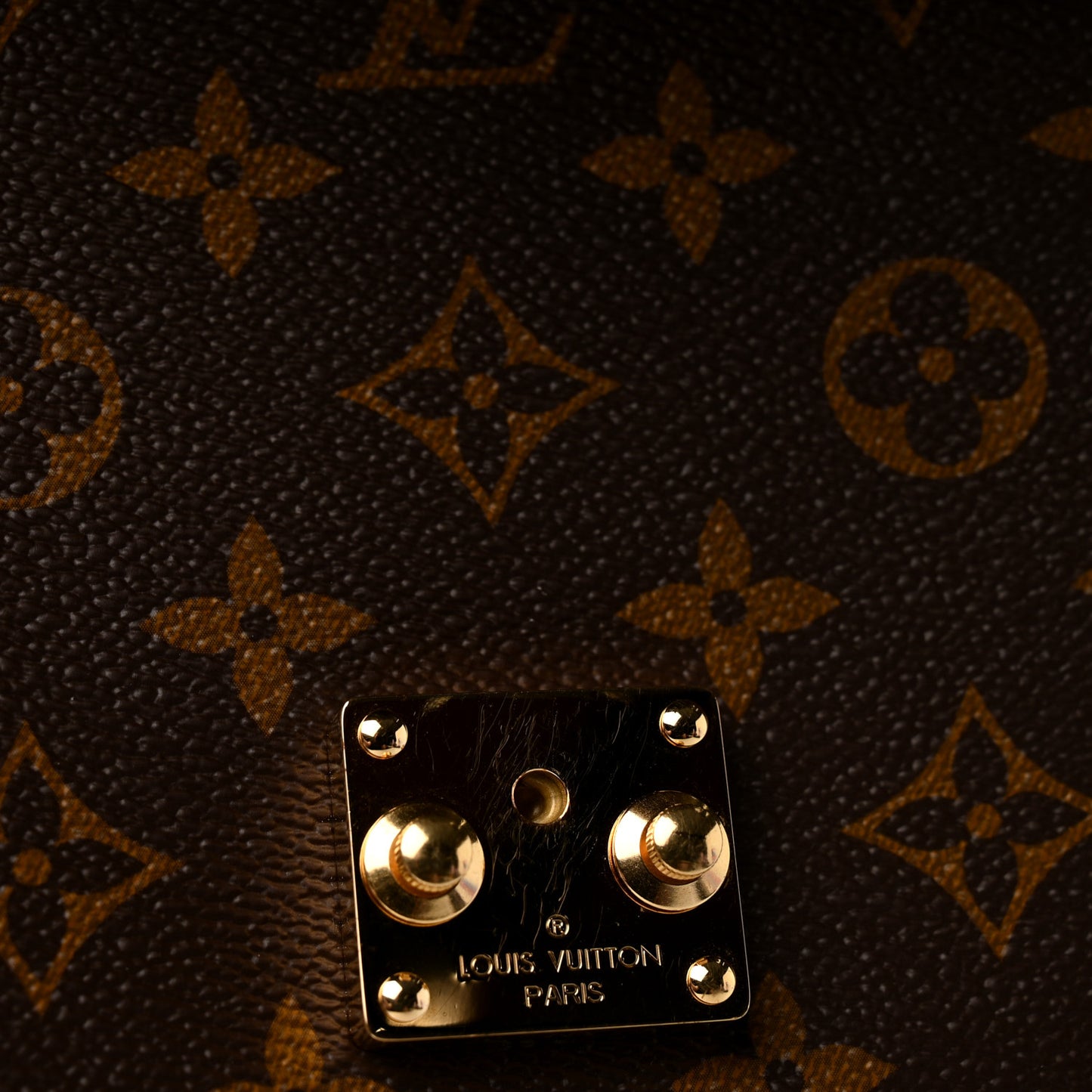 Monogram Pochette Metis