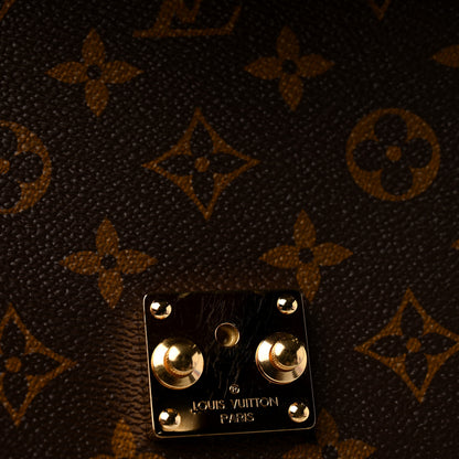 Louis Vuitton Monogram Pochette Metis 9 of 9