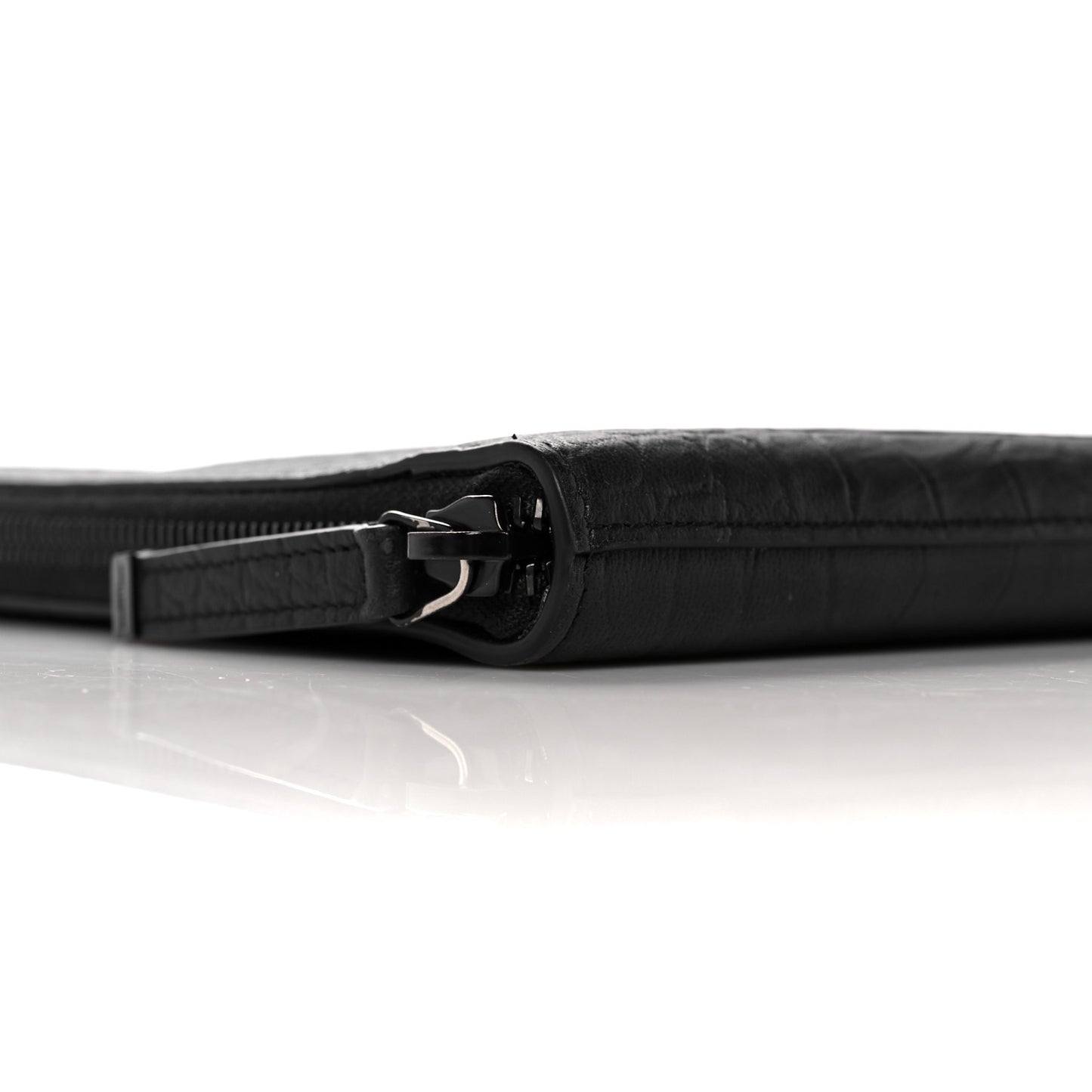 Calfskin Crocodile Embossed Monogram iPad Case Black