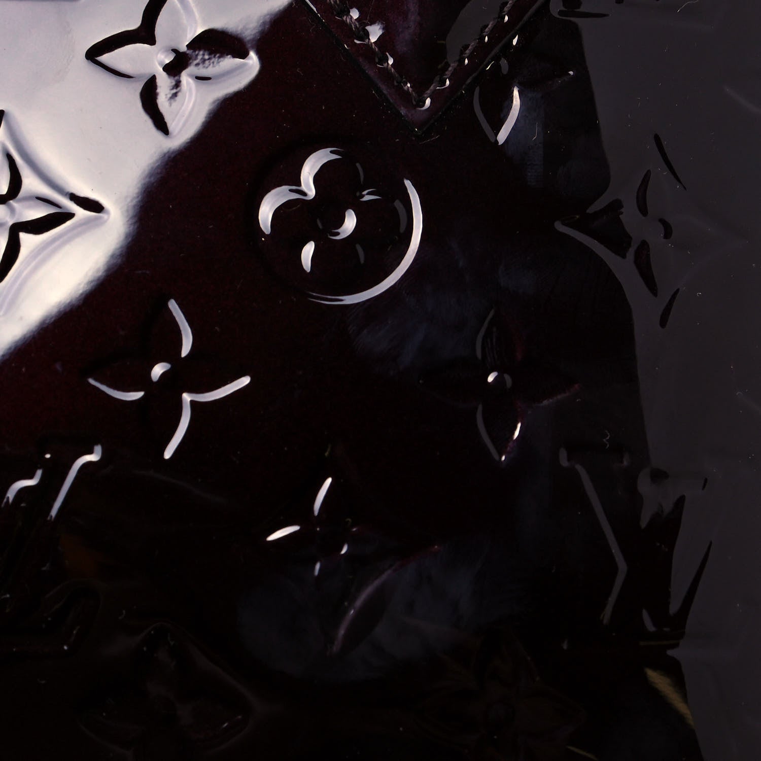 Louis Vuitton Vernis Alma BB Amarante 8 of 11
