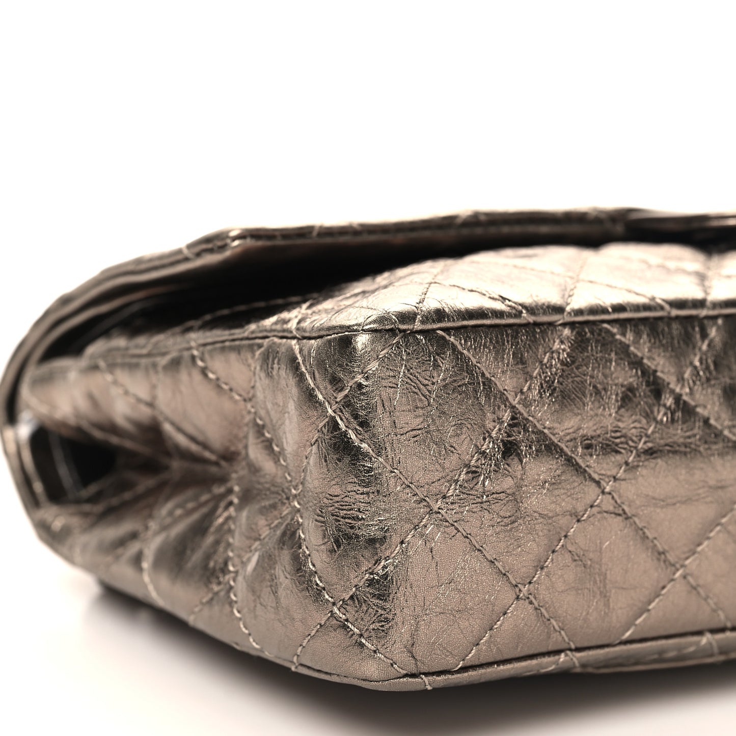 Metallic Aged Calfskin Quilted 2.55 Reissue 226 Flap Dark Gold