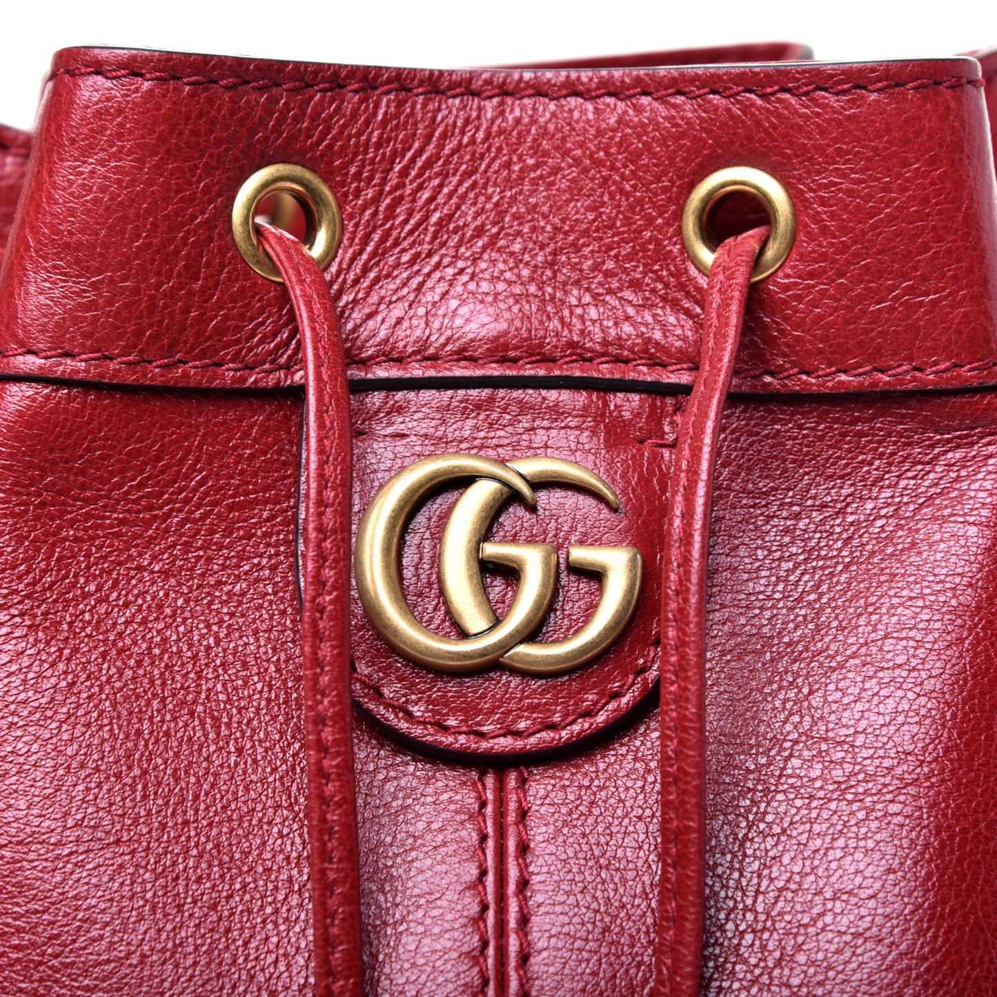 Piuma Lux Energy Medium Re(Belle) Convertible Bucket Bag Hibiscus Red